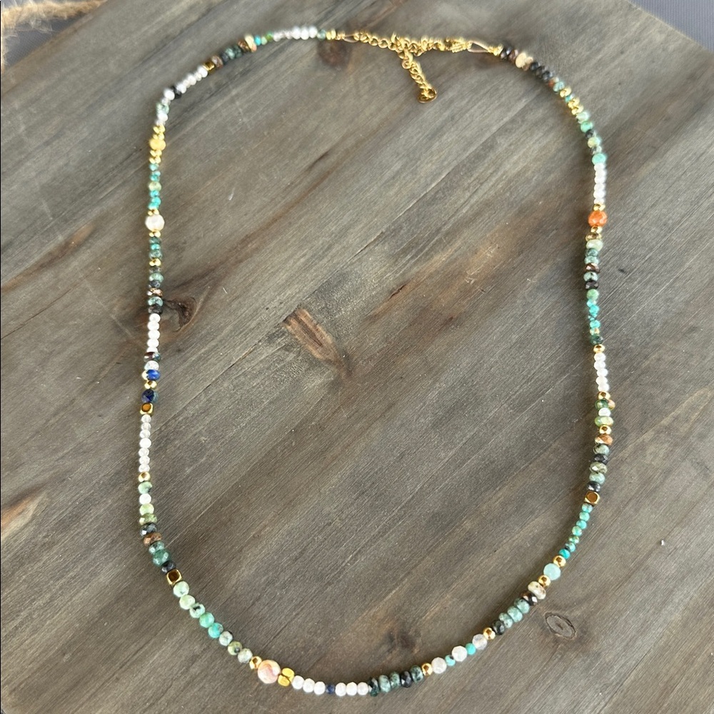 💎 Dainty Multicolor Beaded Necklace
